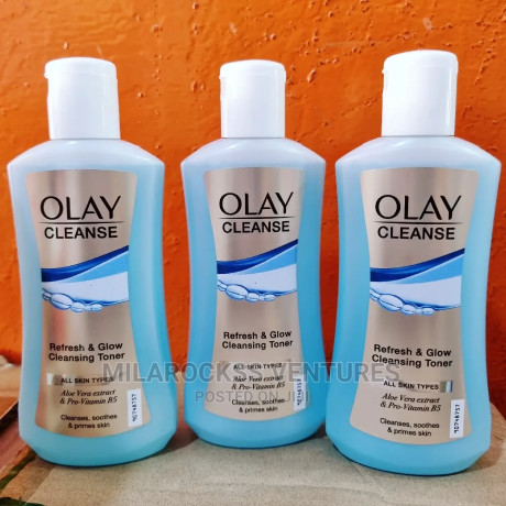 olay-cleanse-refresh-and-glow-cleansing-toner-big-0