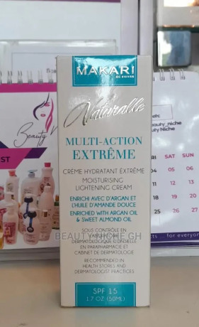 makari-multi-action-extreme-moisturing-lightening-cream-big-0
