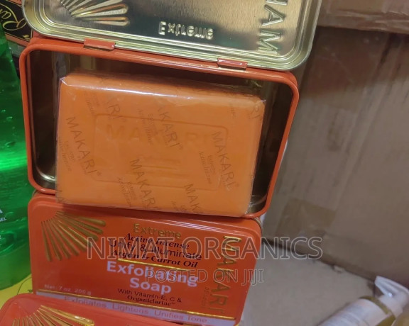 extreme-makari-exfolianting-soap-big-0