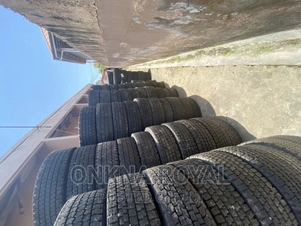 wholesale-deals-car-tires-big-1