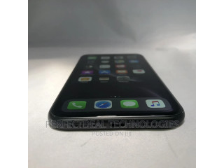 New Apple iPhone 11 64 GB Black