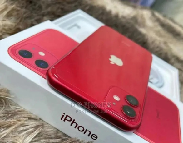 new-apple-iphone-11-64-gb-red-big-3