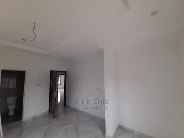 4bdrm-townhouseterrace-in-east-legon-american-for-sale-big-4