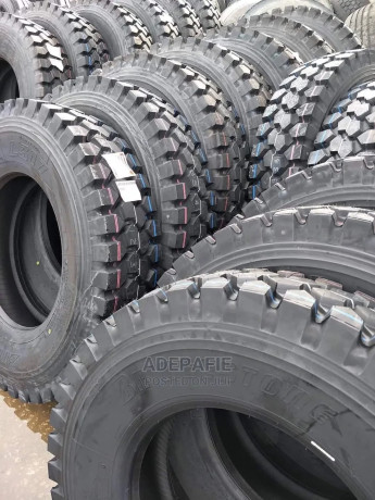 heavy-duty-truck-tires-big-0