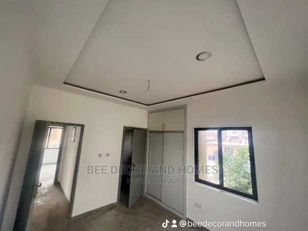3bdrm-townhouseterrace-in-bee-decor-and-homes-north-legon-for-sale-big-3