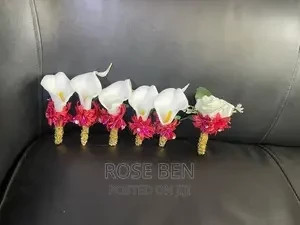 boutonniere-or-lapel-flowers-big-0
