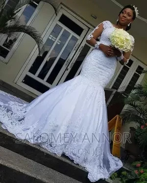 slys-boutique-wedding-gown-big-0