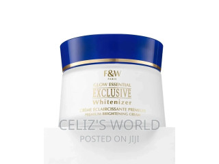 Fair White Glow Essential Exclusive Whitenizer Cream