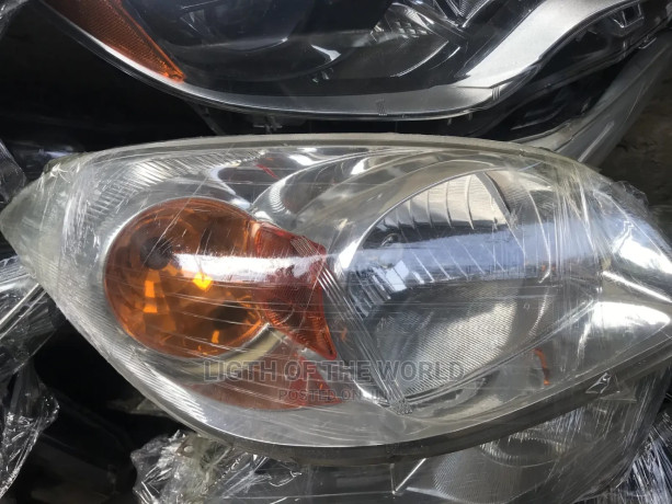 chevrolet-cobalt-07-headlight-right-side-big-2