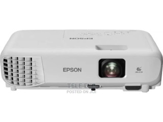 EPSON Eb-01 3300 Lumens Projector