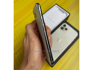 New Apple iPhone 11 Pro Max 256 GB Silver