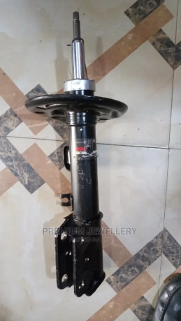 2012-ford-explorer-front-shock-absorbers-pair-big-0