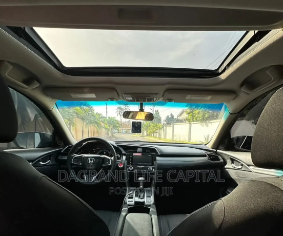 honda-civic-ex-sedan-2018-black-big-2