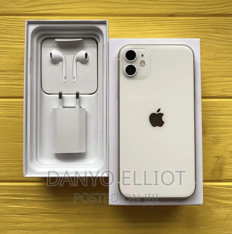 new-apple-iphone-11-64-gb-white-big-2