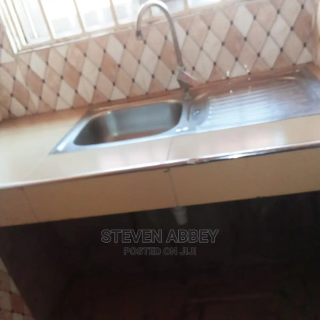 1bdrm-block-of-flats-in-adom-agency-buade-for-rent-big-3