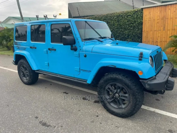jeep-wrangler-rubicon-4x4-2018-blue-big-2