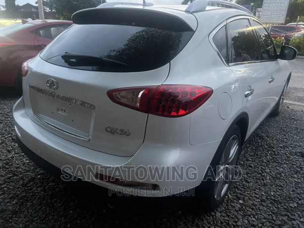 infiniti-qx50-2014-white-big-1