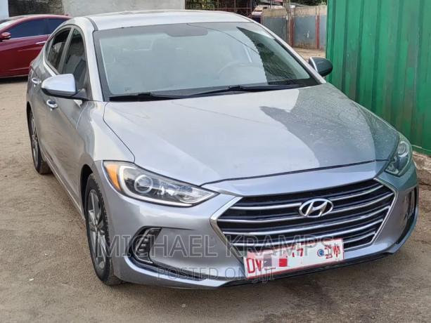 hyundai-elantra-2017-silver-big-0