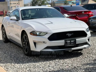Ford Mustang 2021 White