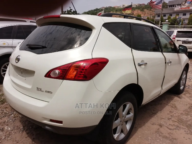 nissan-murano-2009-white-big-1