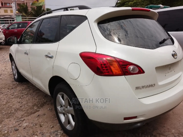 nissan-murano-2009-white-big-3