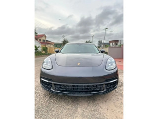 Porsche Panamera 2018 Black