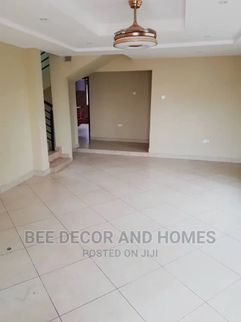 4bdrm-house-in-bee-decor-and-homes-east-legon-for-rent-big-3