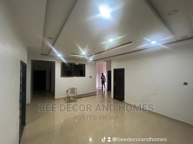 5bdrm-mansion-in-bee-decor-and-homes-old-ashomang-for-rent-big-2