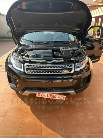 land-rover-range-rover-evoque-2018-black-big-2