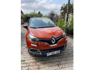 Renault Captur 1.3 Petrol FWD 2018 Orange
