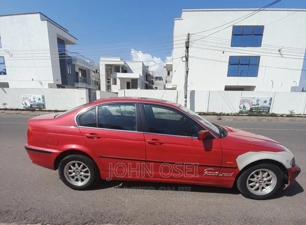 bmw-318i-2001-red-big-3