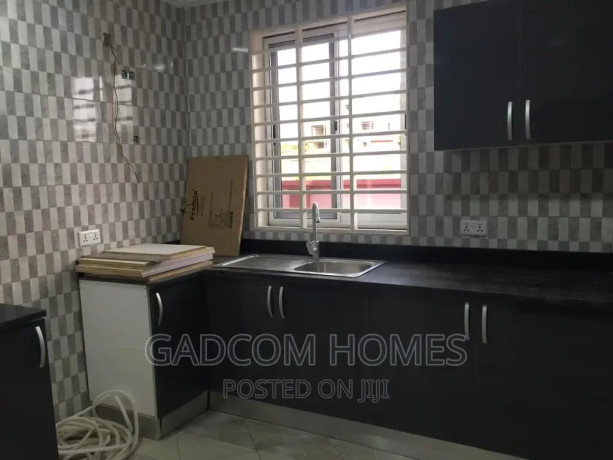 2bdrm-apartment-in-gadcom-homes-lake-side-estate-for-rent-big-2