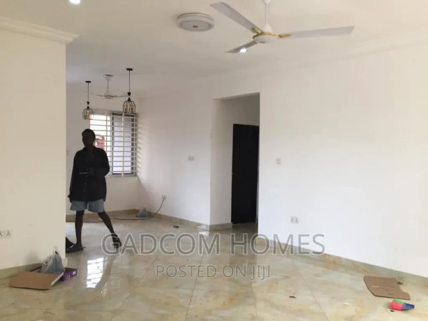 2bdrm-apartment-in-gadcom-homes-lake-side-estate-for-rent-big-3