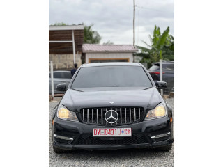 Mercedes-Benz C250 2013 Black