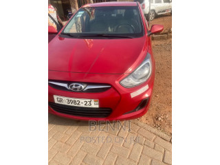 Hyundai Accent 2012 Red