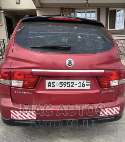 ssangyong-kyron-20d-automatic-2010-red-big-2