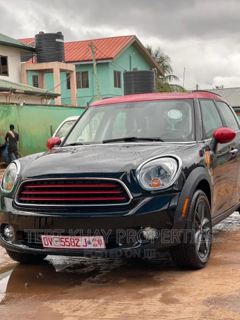 mini-cooper-2016-black-big-0