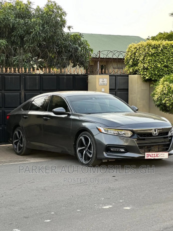 honda-accord-sport-2018-gray-big-2