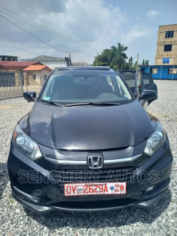 honda-hr-v-4dr-suv-15l-4cyl-cvt-2016-black-big-4