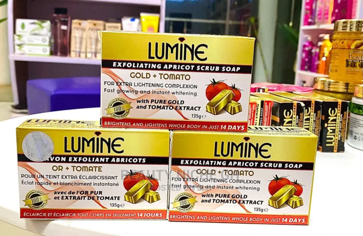 lumine-exfoliating-apricot-scrub-soap-gold-and-tomatoes-big-0