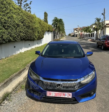 honda-civic-2017-blue-big-0