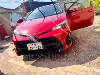Toyota Corolla 2017 Red