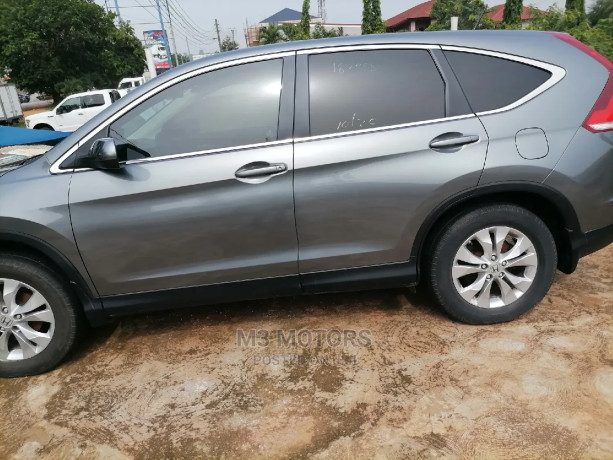 honda-cr-v-2014-gray-big-2