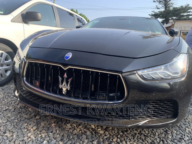 maserati-ghibli-s-q4-gransport-awd-2018-black-big-0