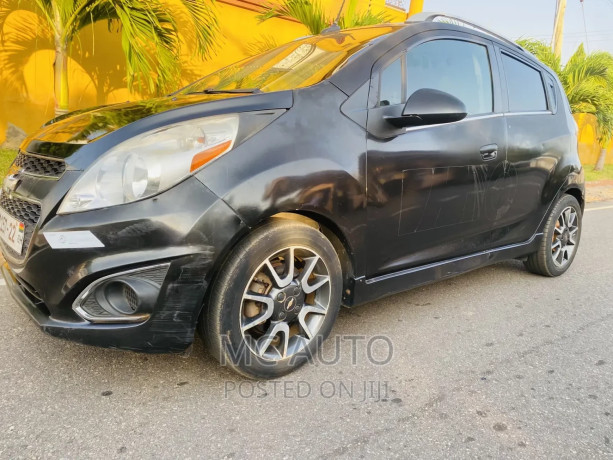 chevrolet-spark-2013-black-big-1