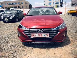 Hyundai Elantra SE 2019 Red