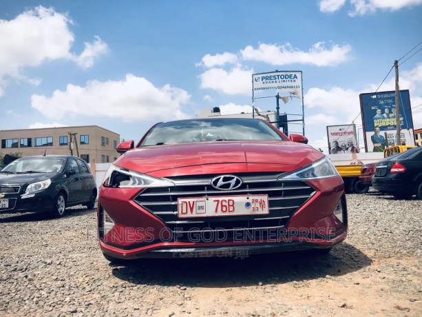 hyundai-elantra-se-2019-red-big-3