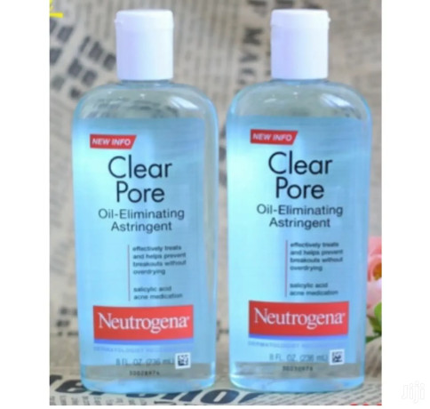 neutrogena-clear-pore-oil-eliminating-astringent-big-0