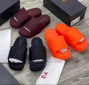 y-3-slides-big-1