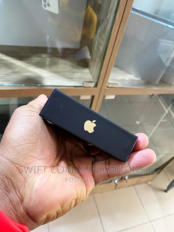 new-apple-iphone-13-pro-max-256-gb-gold-big-0